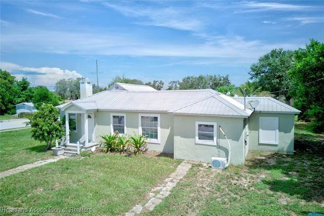 401 E Canfield Street, Avon Park, FL 33825