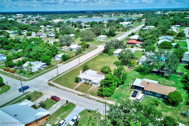 401 E Canfield Street, Avon Park, FL 33825