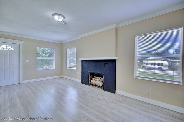 401 E Canfield Street, Avon Park, FL 33825