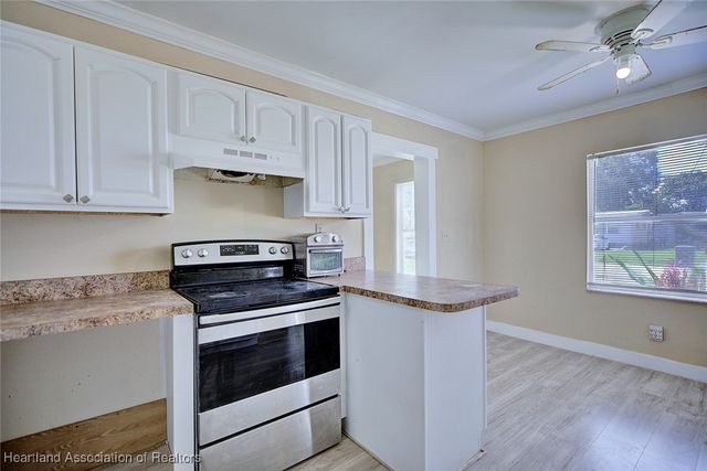 401 E Canfield Street, Avon Park, FL 33825