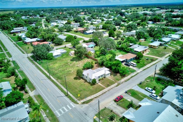 401 E Canfield Street, Avon Park, FL 33825