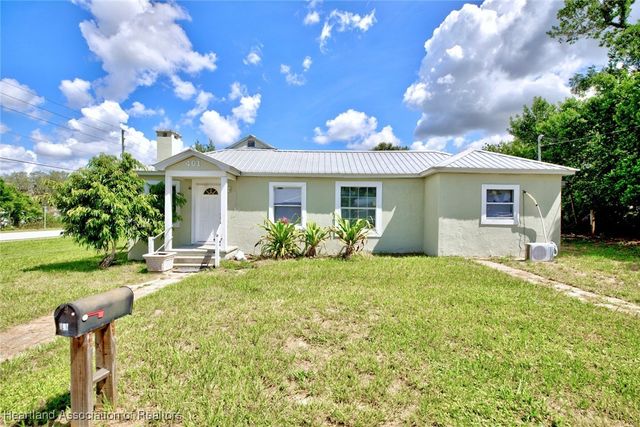 401 E Canfield Street, Avon Park, FL 33825