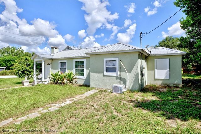401 E Canfield Street, Avon Park, FL 33825