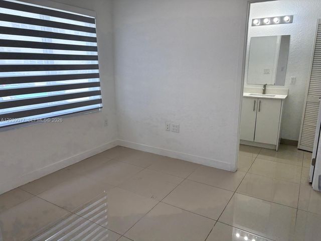25680 SW 143rd Path, Homestead, FL 33032