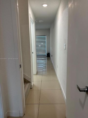 25680 SW 143rd Path, Homestead, FL 33032