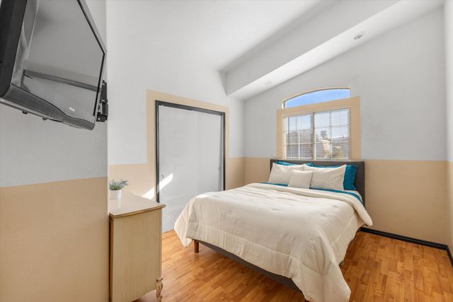 10627 Shooting Star Street NW, Albuquerque, NM 87114