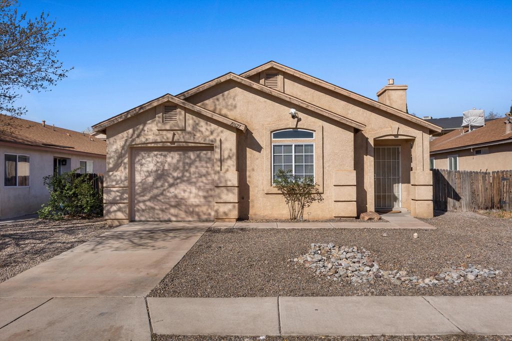 10627 Shooting Star Street NW, Albuquerque, NM 87114
