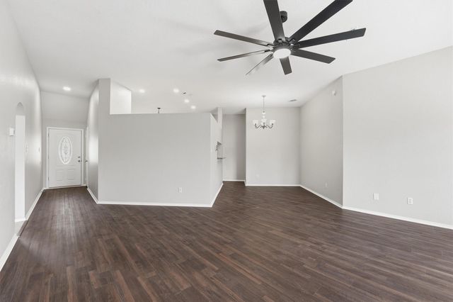 2618 Heatherknoll Drive, Spring, TX 77373