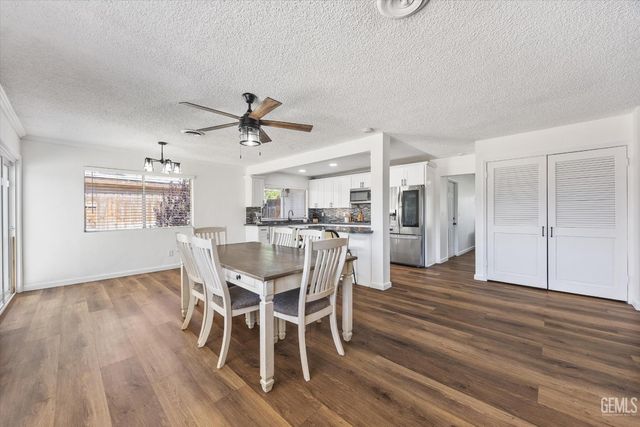 4209 Coronado Avenue, Bakersfield, CA 93306