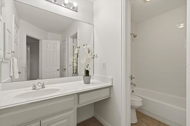 1909 Wind Lake Circle, Garland, TX 75040