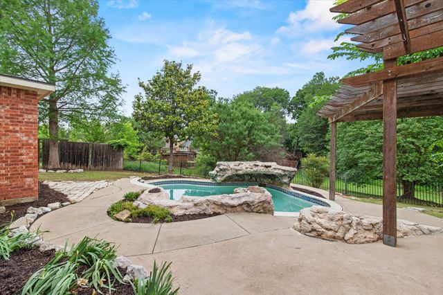 1909 Wind Lake Circle, Garland, TX 75040