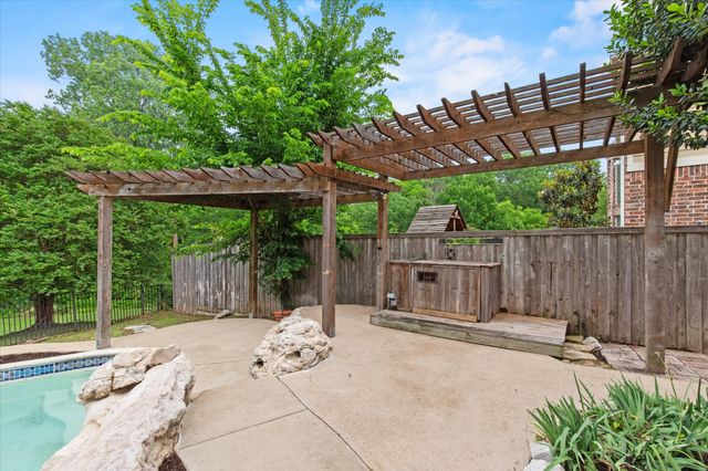 1909 Wind Lake Circle, Garland, TX 75040