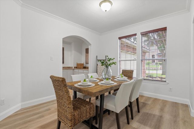 1909 Wind Lake Circle, Garland, TX 75040