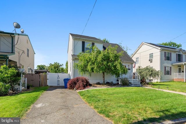 81 LOCKWOOD AVE, Woodbridge, NJ 07095