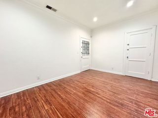 7958 Beverly, Los Angeles, CA 90048