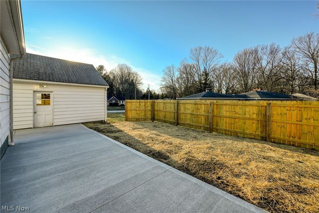 1245 Chelton Drive, Kent, OH 44240