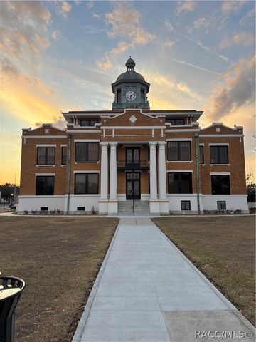 6079 E Penrose Street, Inverness, FL 34452