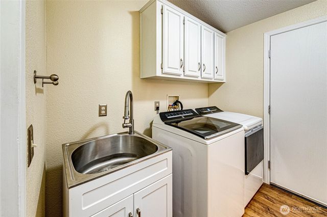 300 Fircrest Drive, Sequim, WA 98382