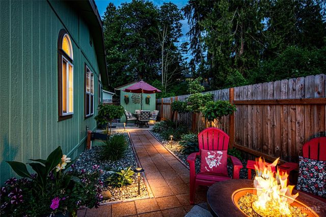 300 Fircrest Drive, Sequim, WA 98382