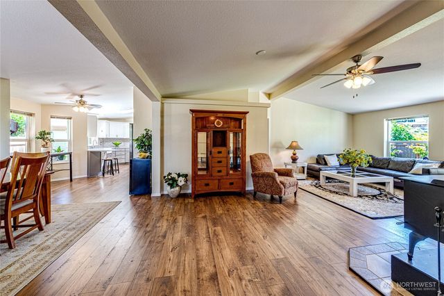 300 Fircrest Drive, Sequim, WA 98382