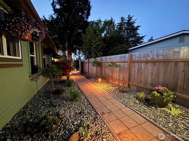300 Fircrest Drive, Sequim, WA 98382