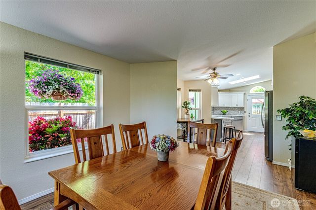 300 Fircrest Drive, Sequim, WA 98382