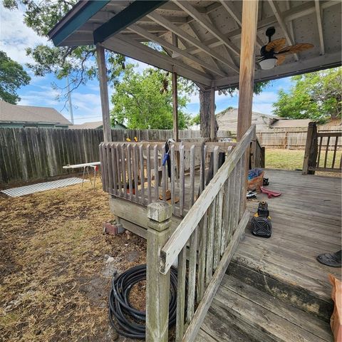 937 Poth, Corpus Christi, TX 78408
