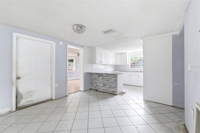 9720 RAINBOW LANE, Port Richey, FL 34668