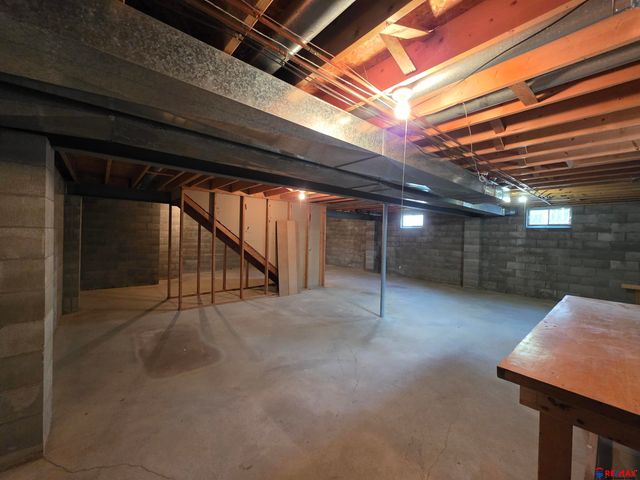 7837 S 70 Street, La Vista, NE 68128