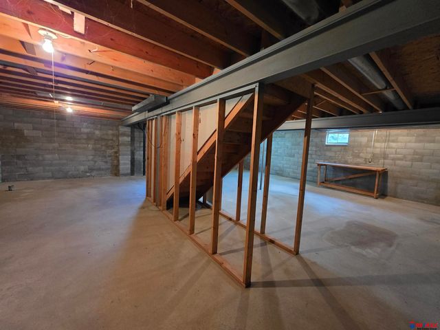 7837 S 70 Street, La Vista, NE 68128