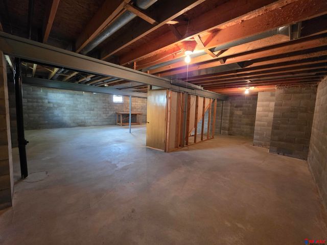 7837 S 70 Street, La Vista, NE 68128