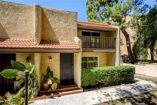 9555 Via Venezia, Burbank, CA 91504