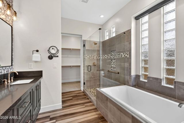 4810 S ANVIL Place, Chandler, AZ 85249