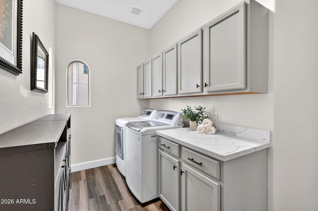 4810 S ANVIL Place, Chandler, AZ 85249