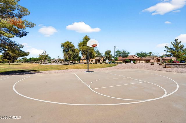 4810 S ANVIL Place, Chandler, AZ 85249