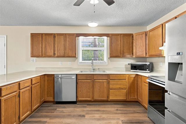 10380 GOLDEN AVENUE, Weeki Wachee, FL 34613