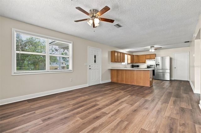 10380 GOLDEN AVENUE, Weeki Wachee, FL 34613