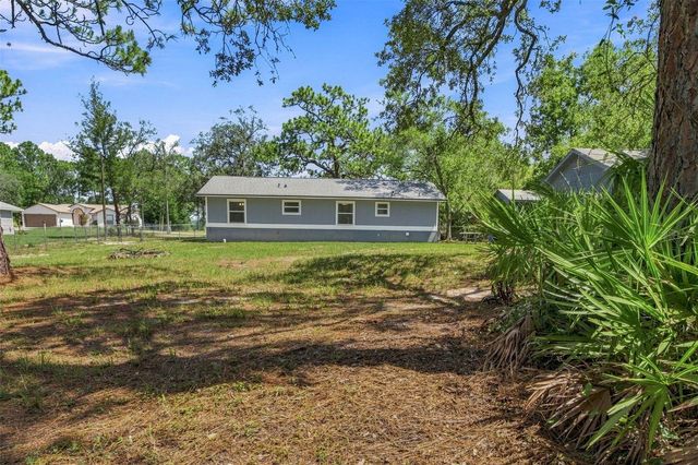 10380 GOLDEN AVENUE, Weeki Wachee, FL 34613