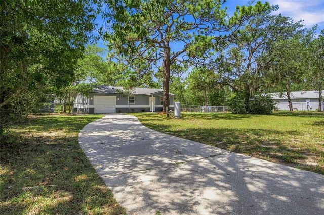 10380 GOLDEN AVENUE, Weeki Wachee, FL 34613