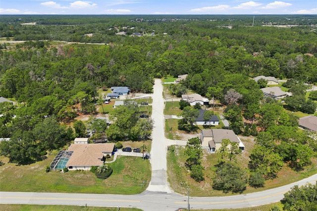10380 GOLDEN AVENUE, Weeki Wachee, FL 34613