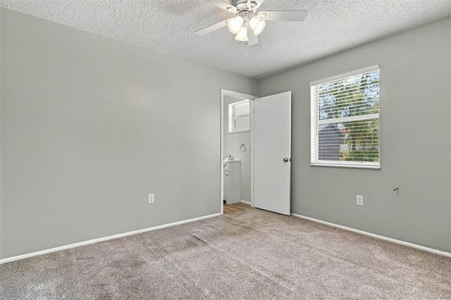 10380 GOLDEN AVENUE, Weeki Wachee, FL 34613