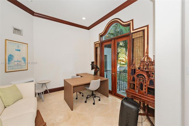1253 Sorolla Ave, Coral Gables, FL 33134