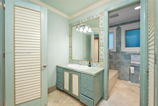 1253 Sorolla Ave, Coral Gables, FL 33134