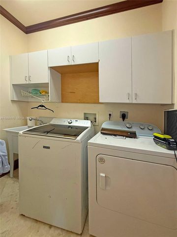 1253 Sorolla Ave, Coral Gables, FL 33134