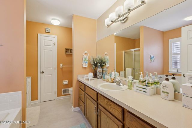 25 N Avon Drive, Jackson, NJ 08527