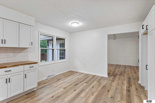 2220 S 164th Circle, Omaha, NE 68130