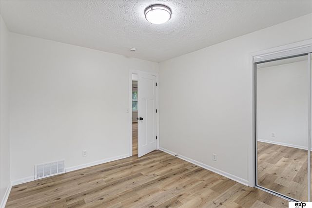 2220 S 164th Circle, Omaha, NE 68130