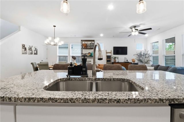 5104 SW Stanford Court, Bentonville, AR 72713
