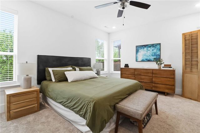 5104 SW Stanford Court, Bentonville, AR 72713