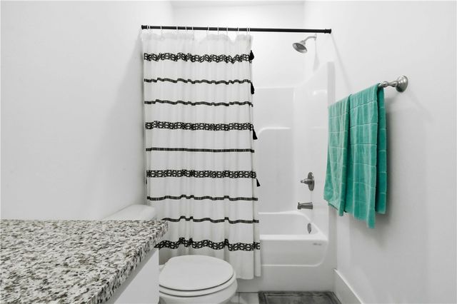 5104 SW Stanford Court, Bentonville, AR 72713